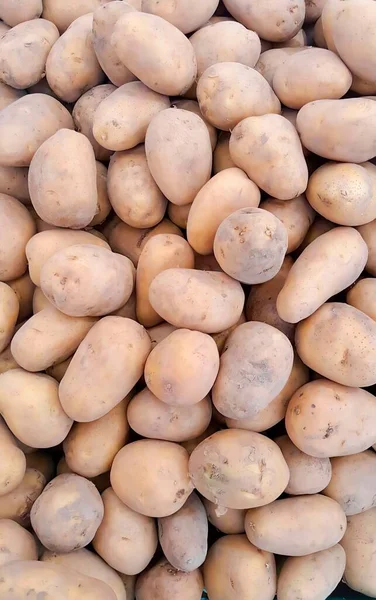 Photography Pile Potatoes Sitting Top Each Other Close Pile Potatoes — Stock Photo, Image
