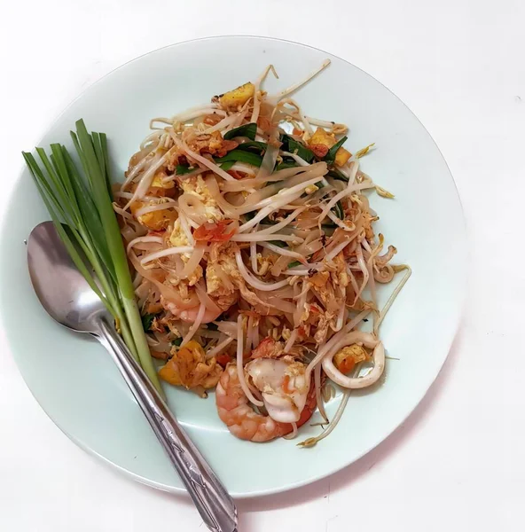 Photography Plate Food Spoon Fork Plate Food Shrimp Noodles Vegetables — Stock Photo, Image