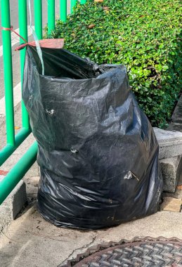 Evsizlerin çantası..