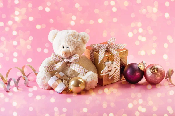 Buon Natale Felice Anno Nuovo Saluti Bambini Orsacchiotto Regalo Scatola Foto Stock