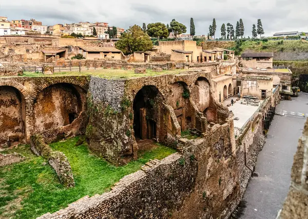 stock image The ruins of the ancient city of Herculaneum, located at the foot of Mount Vesuvius.