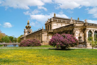 Dresden 'in mimari anıtları. Zwinger Sarayı Kompleksi.