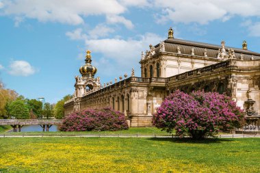 Dresden 'in mimari anıtları. Zwinger Sarayı Kompleksi.