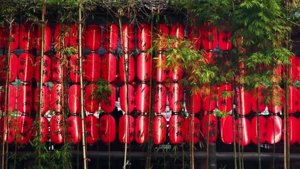 Chińskie Czerwone Latarnie Bambusem Wysokiej Jakości Materiał — Wideo stockowe