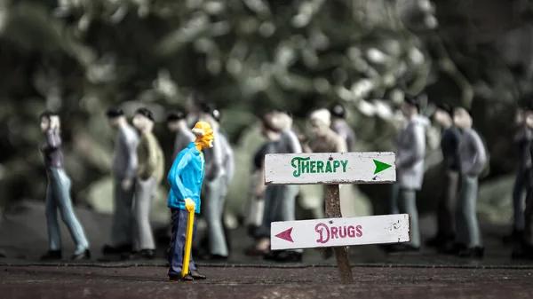Straßenschild Weist Den Weg Zur Therapie Drogen — Stockfoto