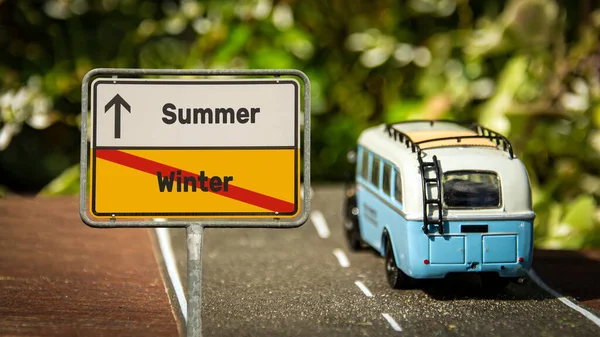 Straßenschild Weist Den Weg Richtung Sommer Winter — Stockfoto