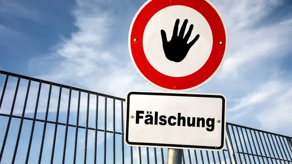 stock image An image with a signpost pointing in two different directions in German. One direction points to original, the other points to counterfeit.