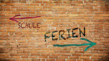 Almanca 'nın iki farklı yönünü gösteren işaret direği olan bir resim. Bir yön tatilleri gösterir, diğeri okulu gösterir..