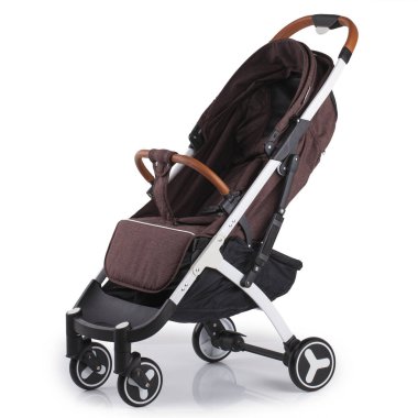 beyaz zemin üzerinde bebek arabası