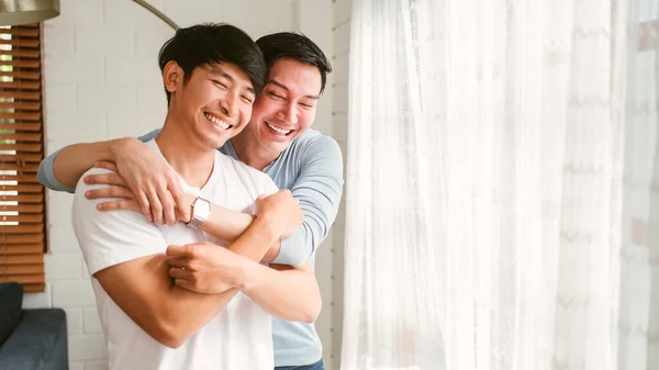 Portraits Happy Millennial Asian Gay Couple Hugging Embracing Smiling Laughing — ストック写真