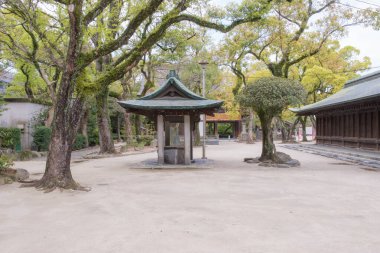 Hakkozaki-gu Fukuoka 'daki antik bir Shinto tapınağıdır, kültürel önemi ve asırlık gelenekleriyle ünlüdür. Japonya 'da çekildi, Fukuoka, 09.04.2024