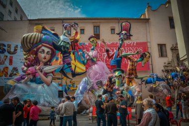 Valencia, İspanya 'da Fallas festivali
