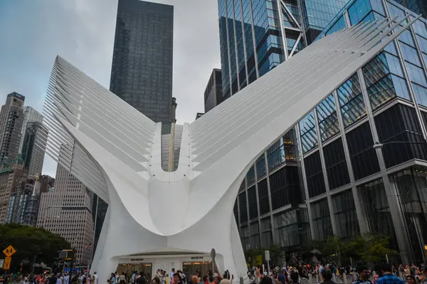 Oculus Dünya Ticaret Merkezi, New York, New York, Amerika Birleşik Devletleri.
