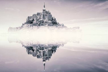 Mont Saint Michel köyü, Fransa 'nın Normandiya kentindeki UNESCO' nun dünya mirası.