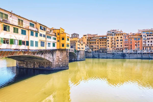 意大利佛罗伦萨的Ponte Vecchio桥 — 图库照片