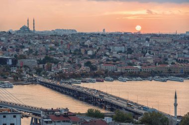 İstanbul 'da akşam vakti, Türkiye