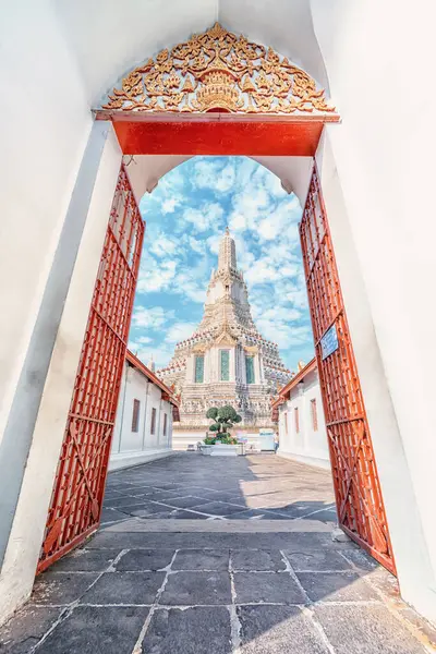 stock image Wat Arun Temple in Bangkok, Thailand