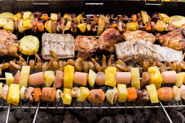 Grillfest Sommaren Läcker Kött Och Grönsaksgrillning Matkoncept — Stockfoto