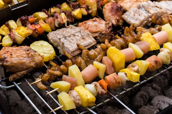 Barbecue Partie Été Délicieuse Viande Légumes Grillades Concept Alimentaire — Photo