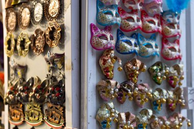 Venedik 'te sergilenen Venedik hatıra maskeleri