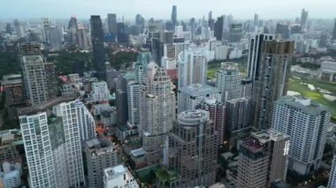 4K Bangkok gökdelen manzaralı