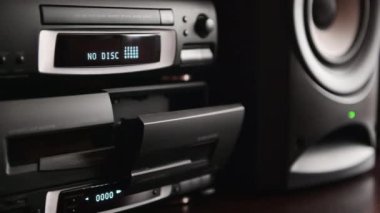4K Klasik stereo kaset ekle ve oynat