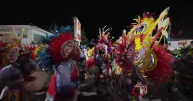George Town, Exuma, Bahamalar - 4 Ocak 2025: Junkanoo, İngiliz sömürgelerinde Afrika köleliği döneminde yapılmış ve 1700 'lere dayandığı söylenen bir festivaldir.