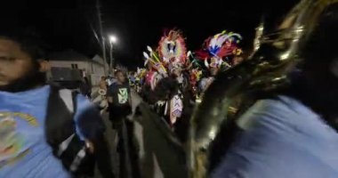 George Town, Exuma, Bahamalar - 4 Ocak 2025: Junkanoo, İngiliz sömürgelerinde Afrika köleliği döneminde yapılmış ve 1700 'lere dayandığı söylenen bir festivaldir.