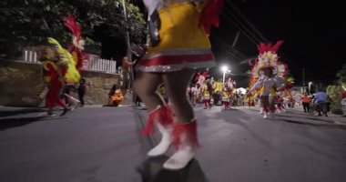 George Town, Exuma, Bahamalar - 4 Ocak 2025: Junkanoo, İngiliz sömürgelerinde Afrika köleliği döneminde yapılmış ve 1700 'lere dayandığı söylenen bir festivaldir.