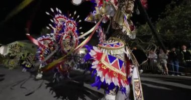 George Town, Exuma, Bahamalar - 4 Ocak 2025: Junkanoo, İngiliz sömürgelerinde Afrika köleliği döneminde yapılmış ve 1700 'lere dayandığı söylenen bir festivaldir.