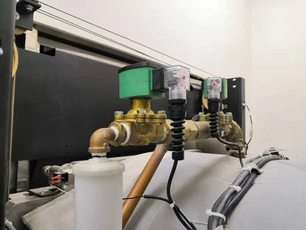 Electric Solenoid Valve To Control Steam In The Sterilization Machine