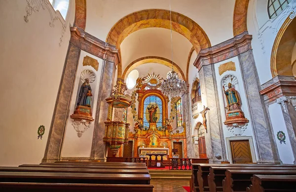 Kutna Hora Czeska Republika Marca 2022 Rzeźbione Wnętrze Zabytkowego Kościoła — Zdjęcie stockowe