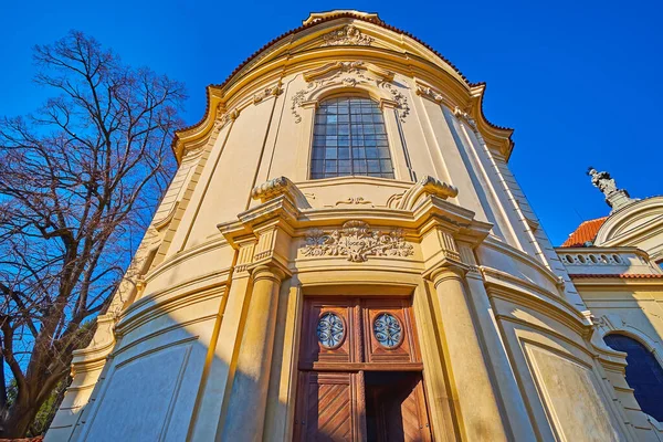 Çek Cumhuriyeti Kutna Hora Daki Efendimizin Kutsal Kalbi Kilisesi Nin — Stok fotoğraf
