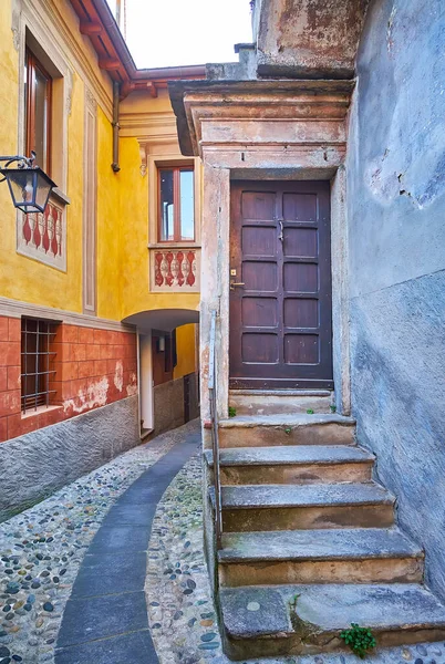 Narrow Street Old Houses Decorated Frescoes Ronco Sopra Ascona Ticino — Stock Photo, Image