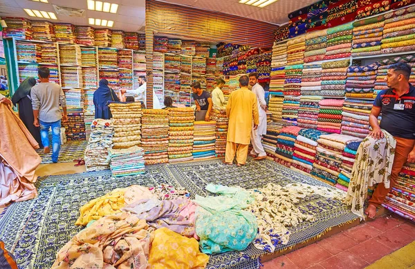 Dubai Emiratos Árabes Unidos Marzo 2020 Interior Del Puesto Textil — Foto de Stock