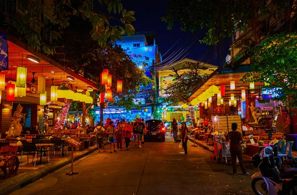 Bangkok Thailand 2019 Procházka Rambuttri Alley Noci Vyberte Restauraci Romantickou — Stock fotografie