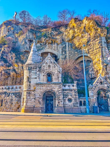 Kamienna Fasada Kamiennej Kaplicy Klasztoru Paulinów Gellert Hill Budapeszcie Węgry — Zdjęcie stockowe