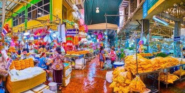 BANGKOK, THAILAND - 23 Nisan 2019: Pak Khlong Talat Çiçek Pazarı 'nın panoraması, din veya diğer amaçlar için çeşitli taze çiçek, çiçek yaprakları ve çelenkler sunar, 23 Nisan' da Bangkok, Tayland 'da