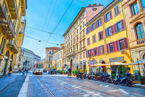 Milán Italia Abril 2022 Impresionantes Edificios Históricos Largo Calle Corso —  Fotos de Stock