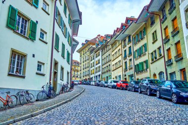 Curved Nydeggstalden, İsviçre 'nin Bern kentindeki en ilginç caddedir.