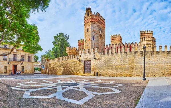 Castello Medievale San Marcos Sulla Pedonale Plaza Alfonso Decorato Con — Foto Stock
