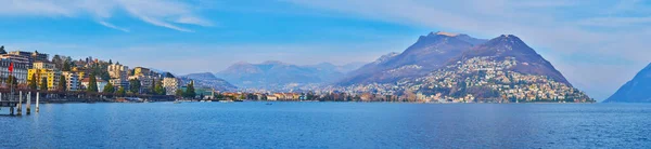 ルガーノ湖の美しいかすんだ朝 堤防の上の色の家 モンテ モンテ ボグリアを背景に ルガーノ スイス — ストック写真
