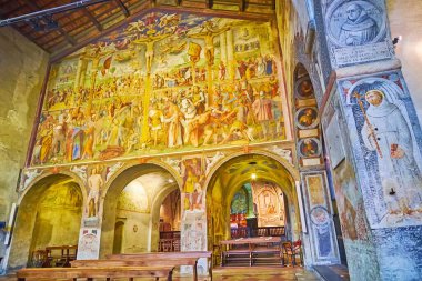 LUGANO, SWitzERLAND - 14 Mart 2022: Orta Çağ Santa Maria degli Angeli Kilisesi, Lugano, İsviçre