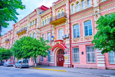 UMAN, UKRAINE - 16 Haziran 2021: Pedagoji Üniversitesi 'ne Ana Giriş, 16 Haziran' da Uman, Ukrayna