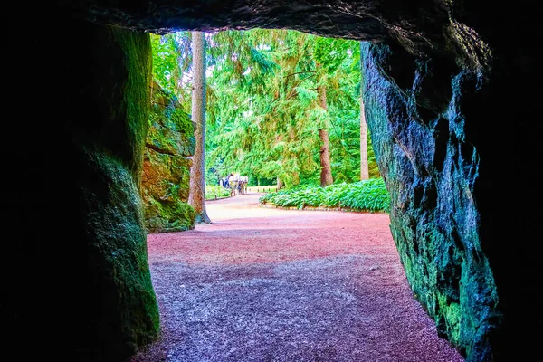Spaziergang Dunklen Tunnel Der Calypso Grotte Sofiyivka Park Uman Ukraine — Stockfoto