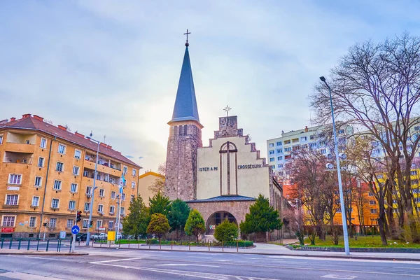 Pedra Moderna Igreja Evangélica Obuda Rua Pacsirtamezo Budapeste Hungria — Fotografia de Stock