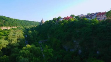 Ormanlı Smotrych Nehri Kanyonu Panoraması, Kamianets-Podilskyi, Ukrayna