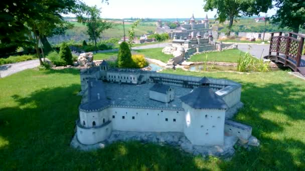 Die Nachbildung Der Mittelalterlichen Burg Medzhybizh Miniaturmuseum Burgen Der Ukraine — Stockvideo