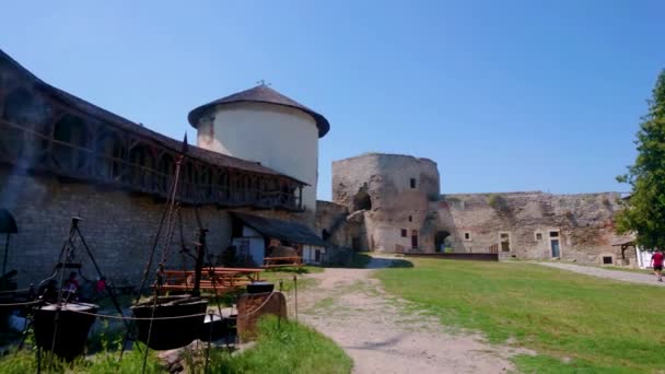 Panorama Van Kamianets Podilskyi Kasteel Binnenplaats Met Wallen Torens Middeleeuwse — Stockvideo