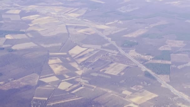 飞越乌克兰的田野 草地和农田 平坦的风景 — 图库视频影像